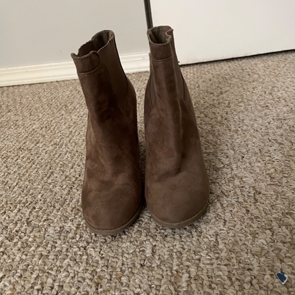 Dress boots - Picture 3 of 4